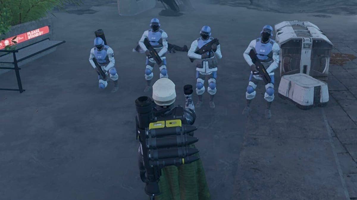 Helldivers 2 player salutes the SEAF troops.