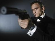 James Bond is a gamer