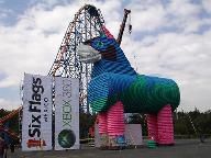 Ginormous Microsoft Piñata to Break Record