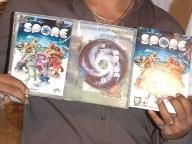SPORE Launch Event in India, Bollywood Actor and MTV Jockey demo Creature Creator