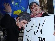 Commander in Chief Asks: Can You Run the Government Better than Gordon Brown?