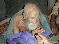 Hardcore gamers, old age, PlayStation 4, wanking problems, and Heavy Rain.