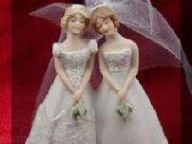 Gaming Website Hosts First Online Lesbian Wedding