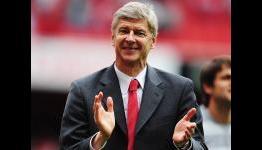 Arsenal Chief Ivan Gazidis Tells Fans Arsene Wenger Will Sign A New Contract ‘This Summer’