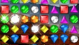 Insidegamer.nl Review: Bejeweled 2