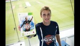 Stuart Broad Launches International Cricket 2010