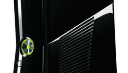 Kinect and Xbox Slim skyrocket 360 sales on Amazon
