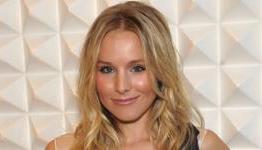 Kristen Bell eyes role in Drew Barrymore film
