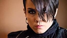 EW: The Girl With the Dragon Tattoo Review