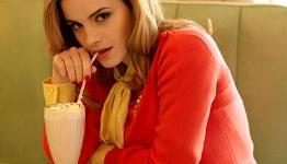 Top 5 Hottest Game Girls of June 2010