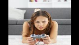How to Get the High Score with a Girl Gamer
