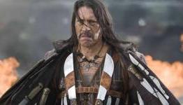 Official ‘Machete’ trailer cuts up the internet
