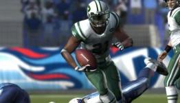 Madden 11: New Screenshots & Team Assets Available