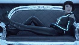 Hot new Tron: Legacy Trailer Hits The Game Grid