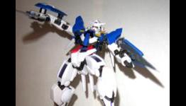 Red Shoulders: Robot Damashii Exia Review