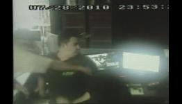 Gamer fights criminals to protect his Nintendo DS