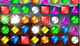 iPhone and Facebook puzzler Bejeweled 2 gets Boosts & Coins update