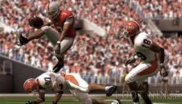 The Escapist Review: NCAA Football 11