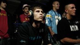 Top Halo players receive Reach early?