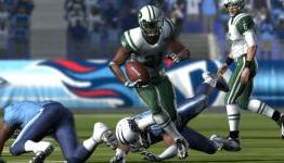 Madden NFL 11 Stealing Playtime from Modern Warfare 2