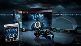 TRON: Evolution Collector’s Edition with Iconic Light Cycle