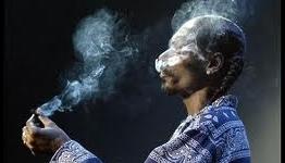 Snoop Dogg RB pack, blazing it way to XBOX next week. PS3 users have to wait 2 weeks