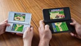 Nintendo DSi XL gets colourful this October