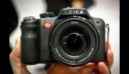 Pocket-Lint: Photos – The Panasonic, er, Leica V-LUX 2