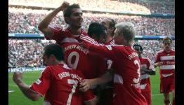 Highlights: Bayern Munich 1-2 Mainz. German Bundesliga 25.09.2010