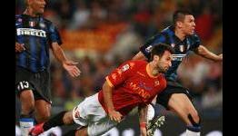 Hamburg Set To Make €13 Million Bid For Inter Defender Lucio