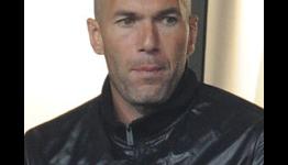 Valdano honours Zizou request