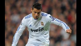 Cristiano Ronaldo, Lionel Messi, Eto’o or Raul: The Week’s Best Forward?