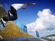 Yahoo: skate. Review