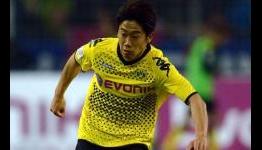 Manchester United agree Kagawa transfer