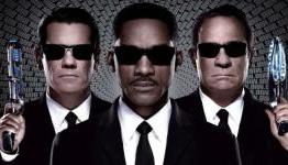 Review: Men In Black 3 (PopBucket)