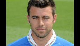 Barzagli Stays in Italy Squad Despite Injury