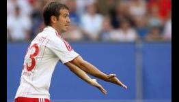 Hamburg rule out move for Van der Vaart