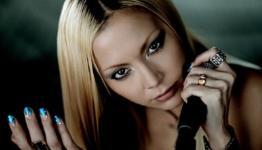 Anna Tsuchiya to provide theme song for Resident Evil: Damnation