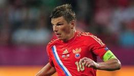 Arshavin could stay at Arsenal