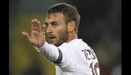 De Rossi opts for Roma stay