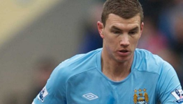 Dzeko, de Jong going nowhere says Man City boss Mancini