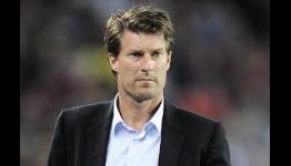 Laudrup unsure on Sinclair future