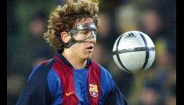 Puyol included in Barcelona squad for Real Madrid clash