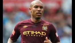 AC Milan yet to agree fee with Manchester City for Nigel de Jong