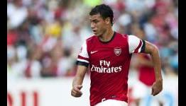 Arsenal include Arshavin and Chamakh in Champions League squad amid exit rumours