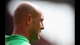 Liverpool prepared to replace Pepe Reina in January