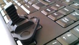 Is MiniStick the Cure for WASD Phobics? Tech-Gaming