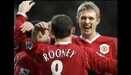 Sir Alex Ferguson hails returning Manchester United duo Rooney & Fletcher