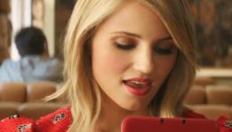 Dianna Agron’s 3DS Commercial – What Is Nintendo Doing?
