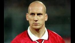“Fergie told us to dive” – Stam